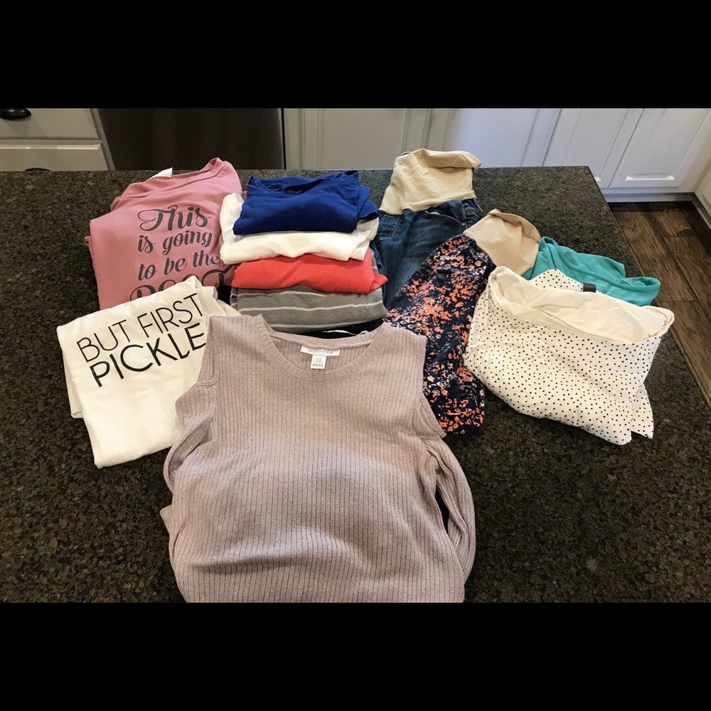 Lot of Maternity sizes Medium & Large